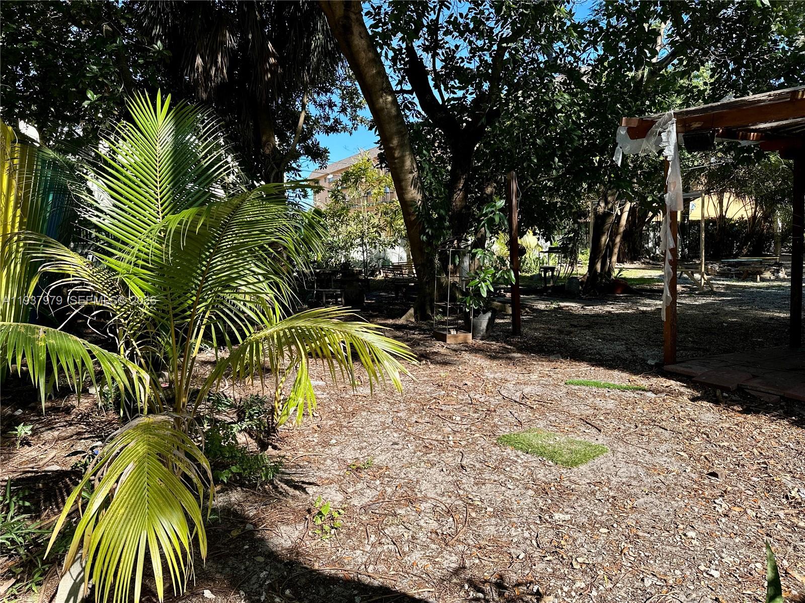 Griffing Biscyane Park Est - Residential