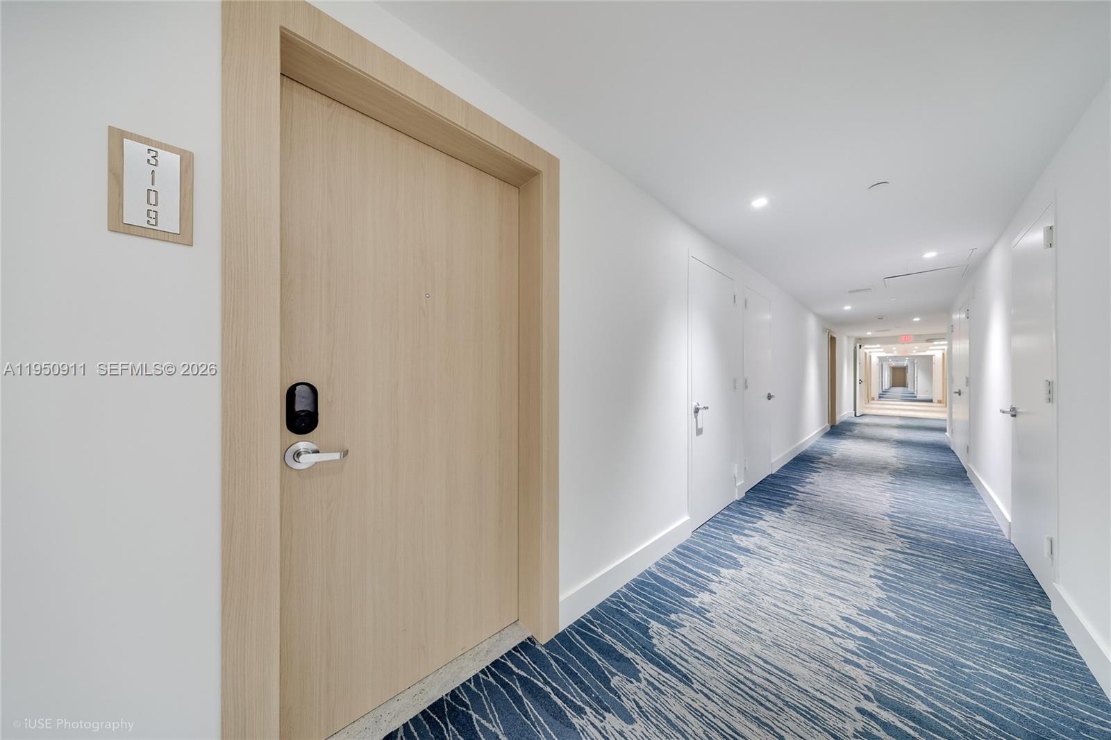 IVY CONDO - Residential