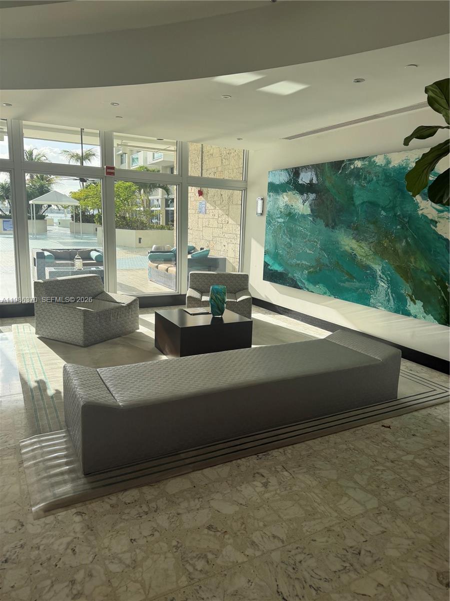 MIRADOR 1200 CONDO - Residential Lease