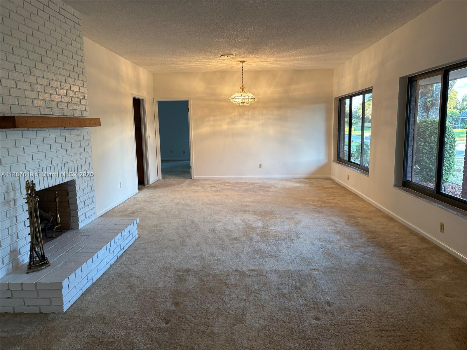 LAGO MAR COLONY - Residential