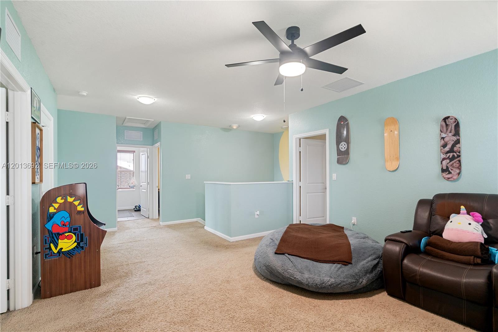 A H AT TURNPIKE SOUTH SEC - Residential