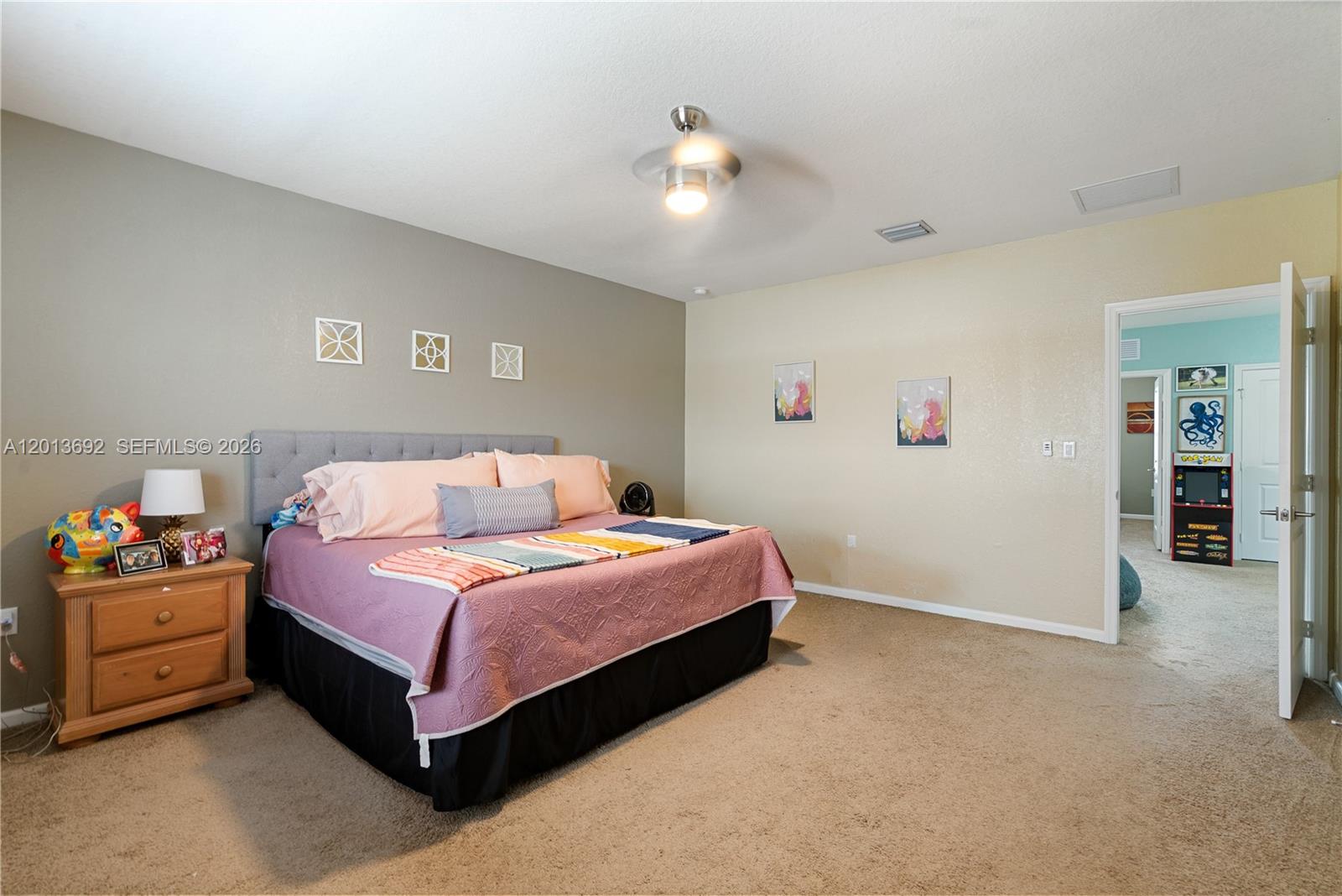 A H AT TURNPIKE SOUTH SEC - Residential