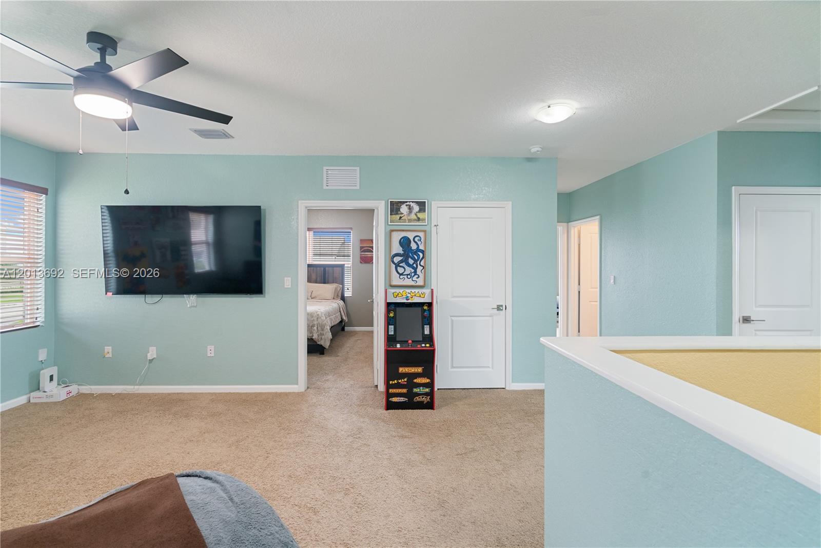 A H AT TURNPIKE SOUTH SEC - Residential