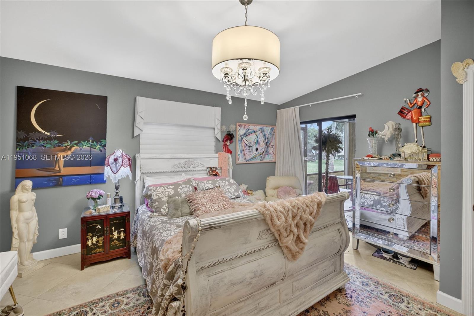 COSTAIN VILLAS HARBOR VIL - Residential