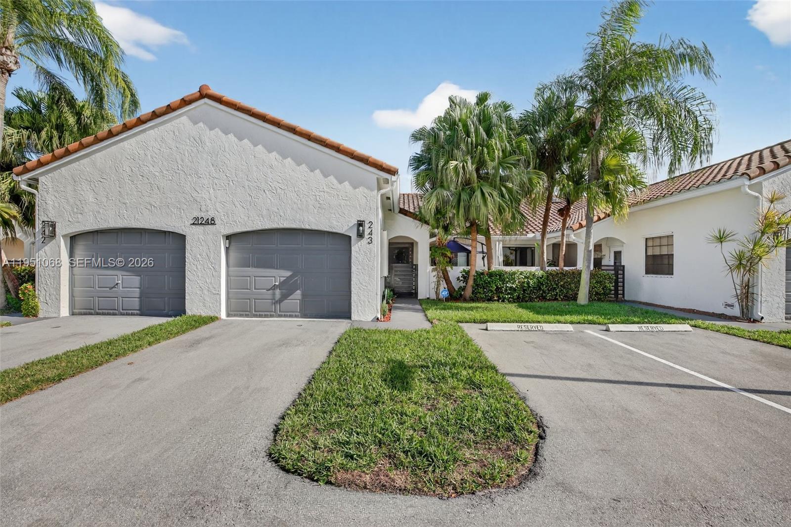 COSTAIN VILLAS HARBOR VIL - Residential