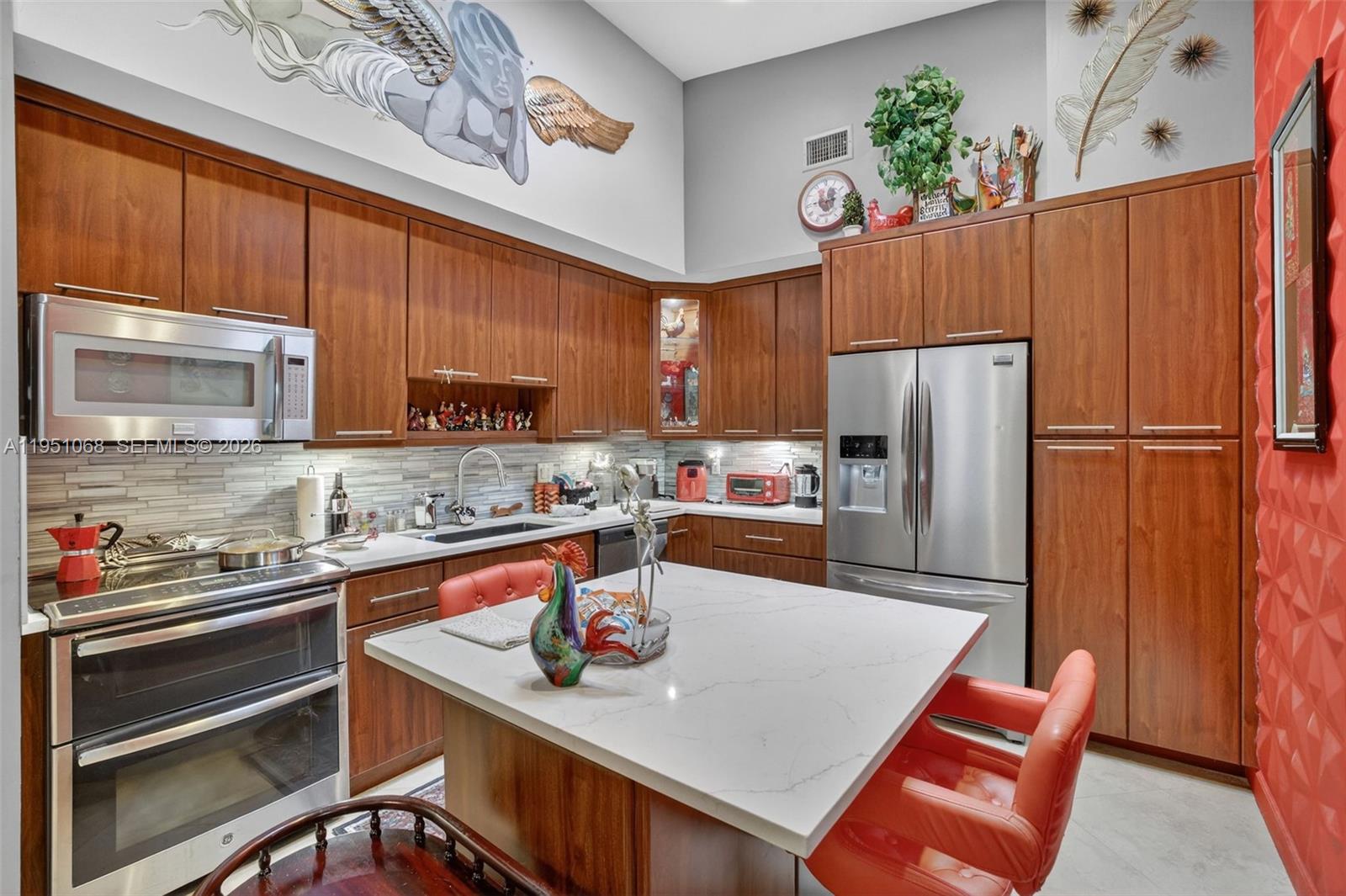 COSTAIN VILLAS HARBOR VIL - Residential