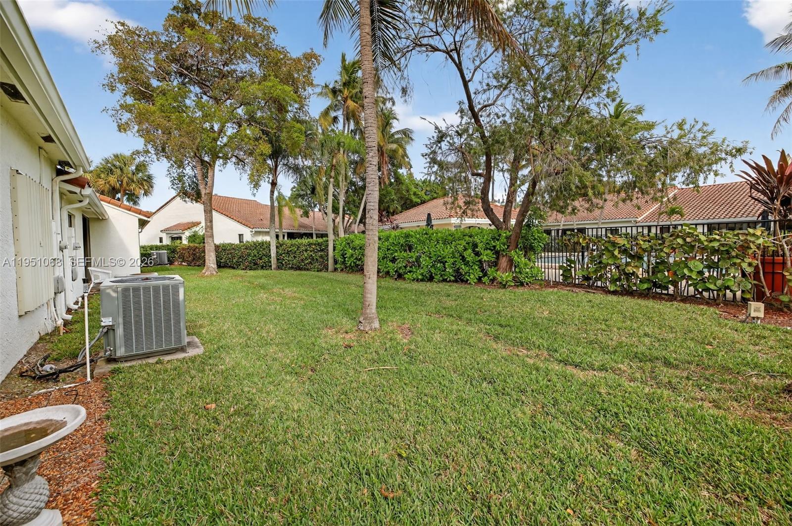 COSTAIN VILLAS HARBOR VIL - Residential