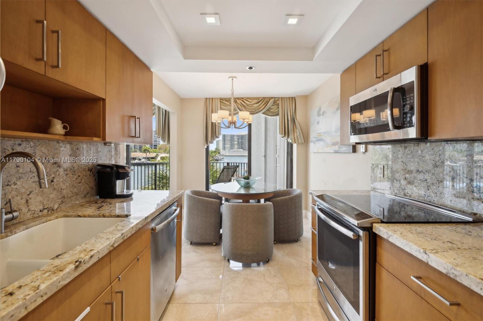 ANCHOR BAY CLUB CONDO - Residential