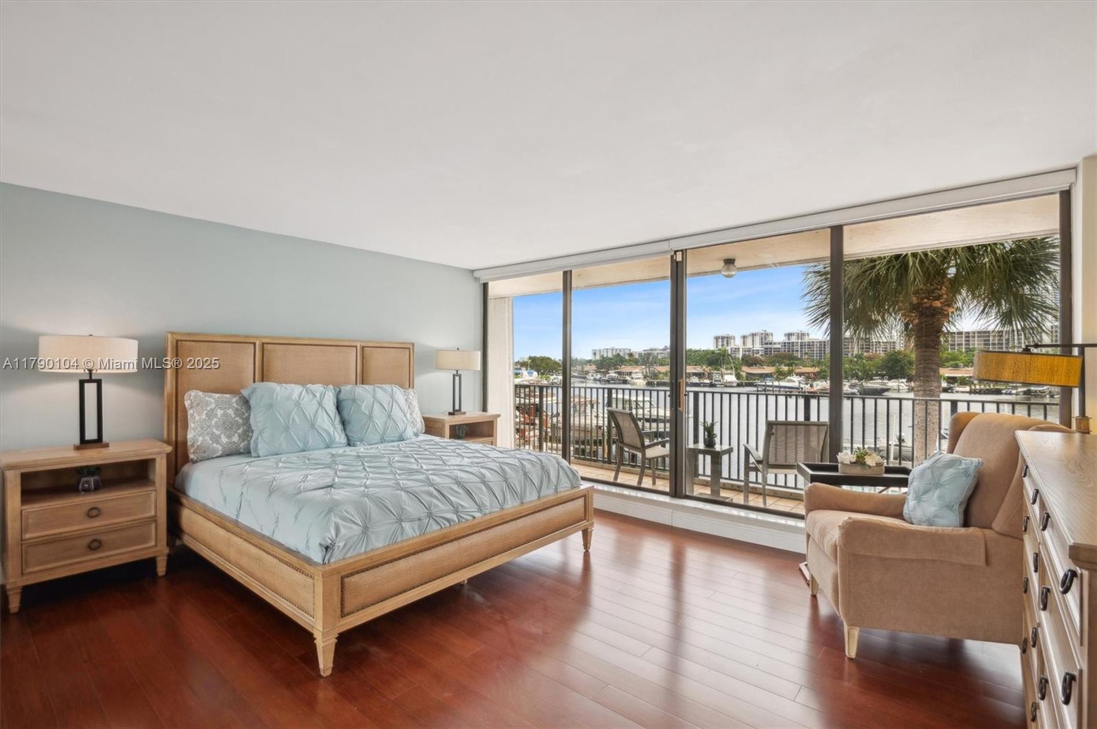 ANCHOR BAY CLUB CONDO - Residential