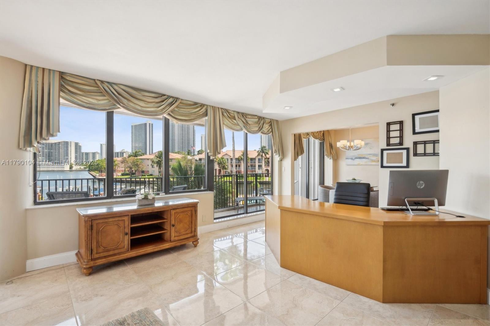 ANCHOR BAY CLUB CONDO - Residential