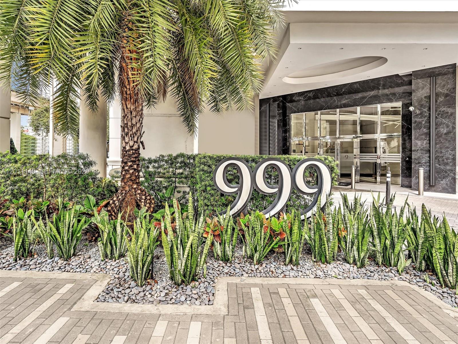 NINE AT MARY BRICKELL VIL - Residential Lease
