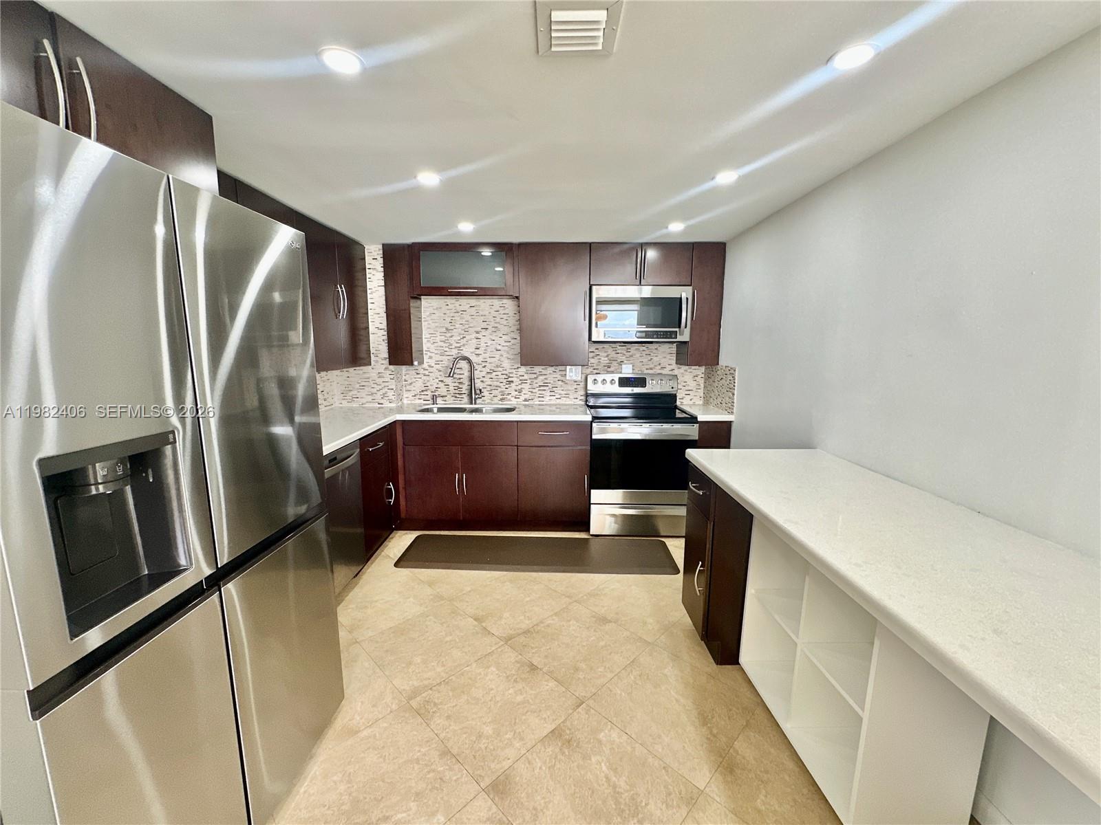 PARKER DORADO CONDO - Residential Lease