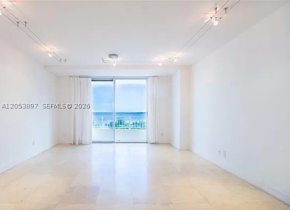 Photo 1 of 18 — 770 Claughton Island Dr 1008, Miami, FL 33131