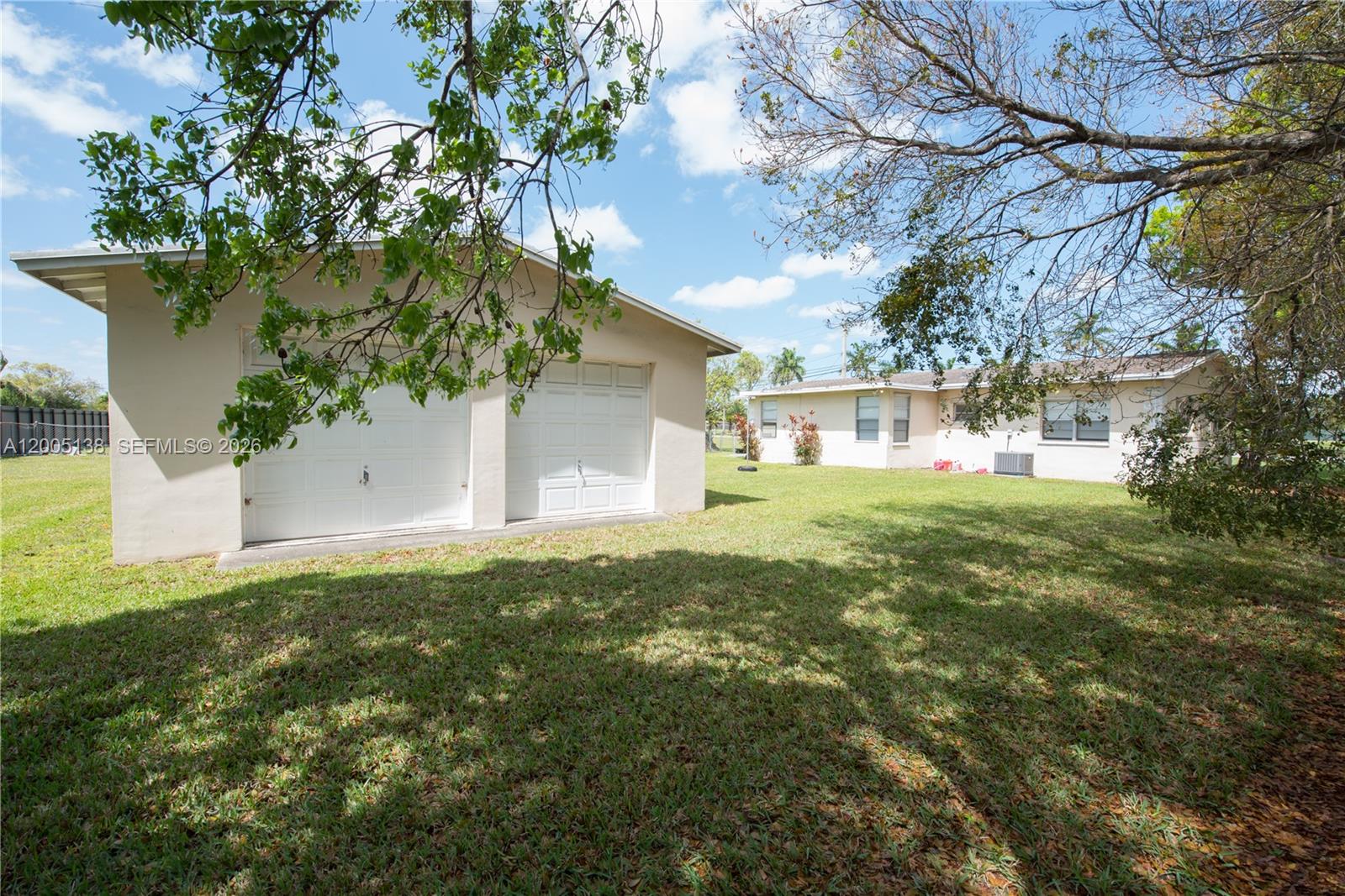 TOWN OF FLORIDA CITY - Residential