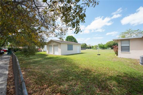 Tiny photo for 640 SW 5th Ave, Florida City, FL 33034 (MLS # A12005138)