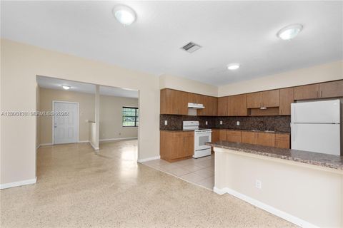 Tiny photo for 640 SW 5th Ave, Florida City, FL 33034 (MLS # A12005138)