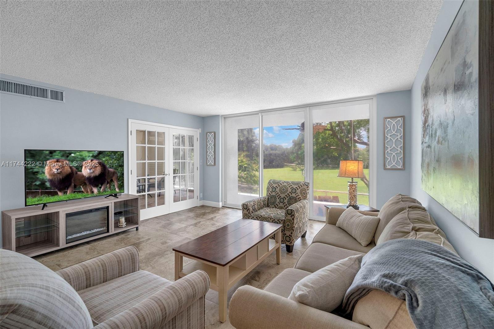 4000 Cypress Grove Way 210