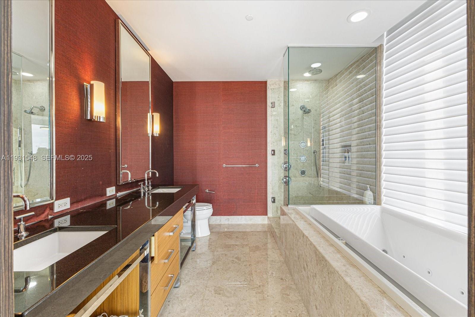 BAL HARBOUR NORTH SOUTH C - Residential