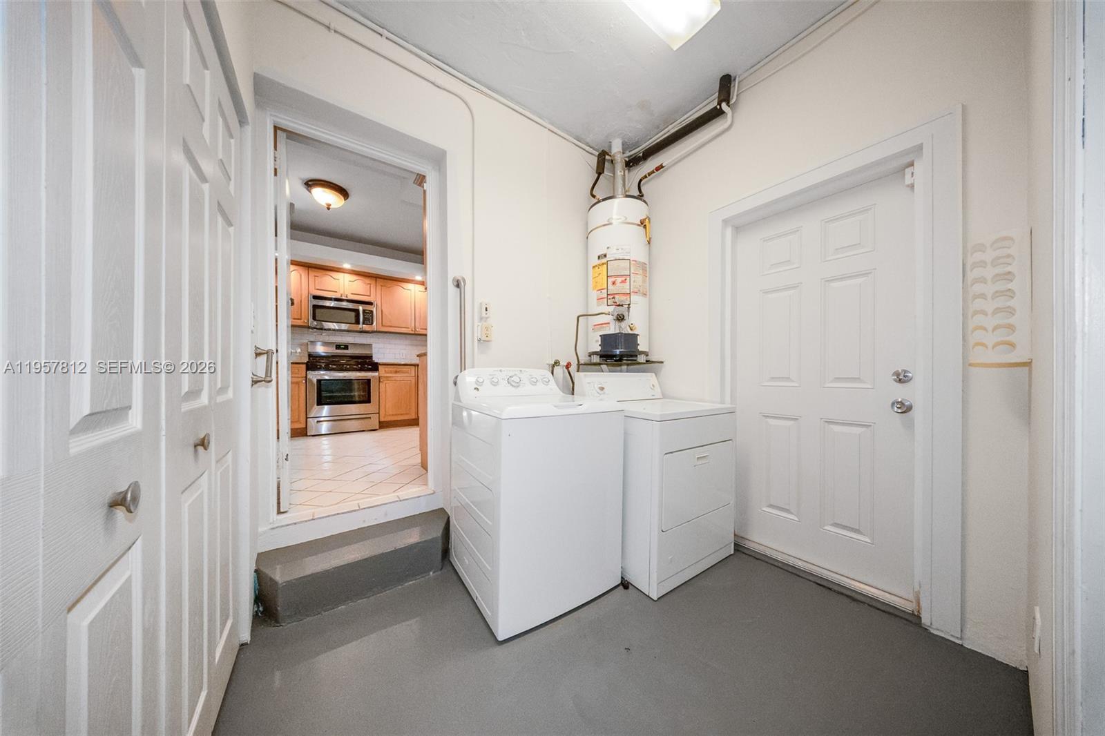 BAYSHORE UNIT NO 3 - Residential