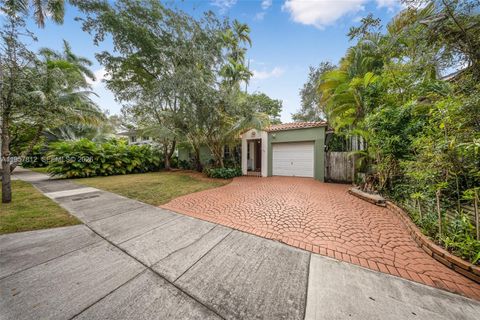 670 NE 56th St Miami FL 33137