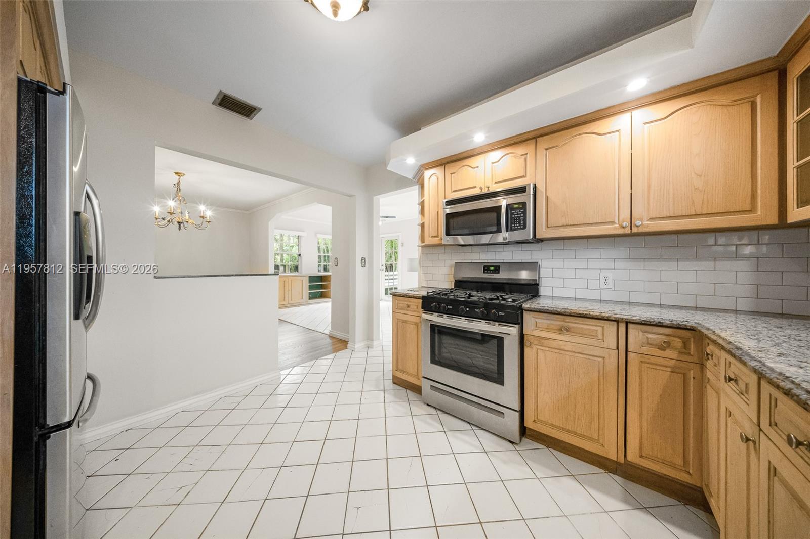 BAYSHORE UNIT NO 3 - Residential