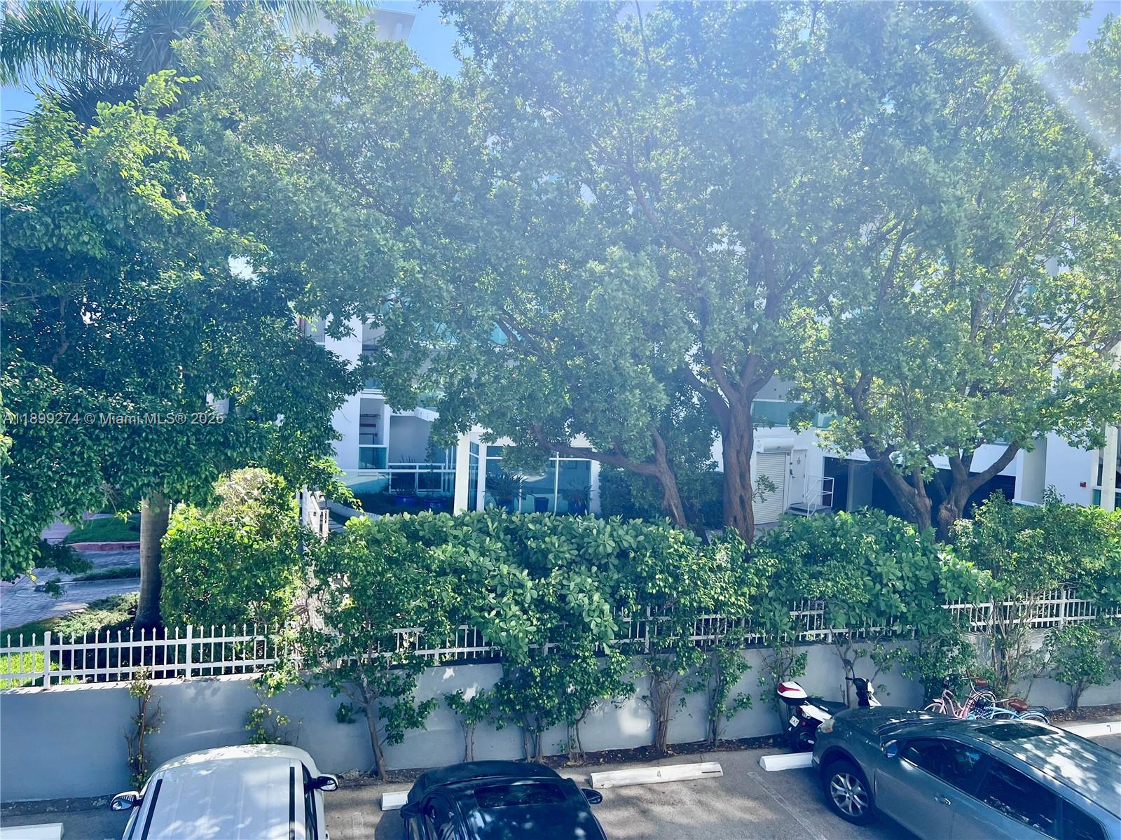 VILLA BAY VISTA CONDO - Residential