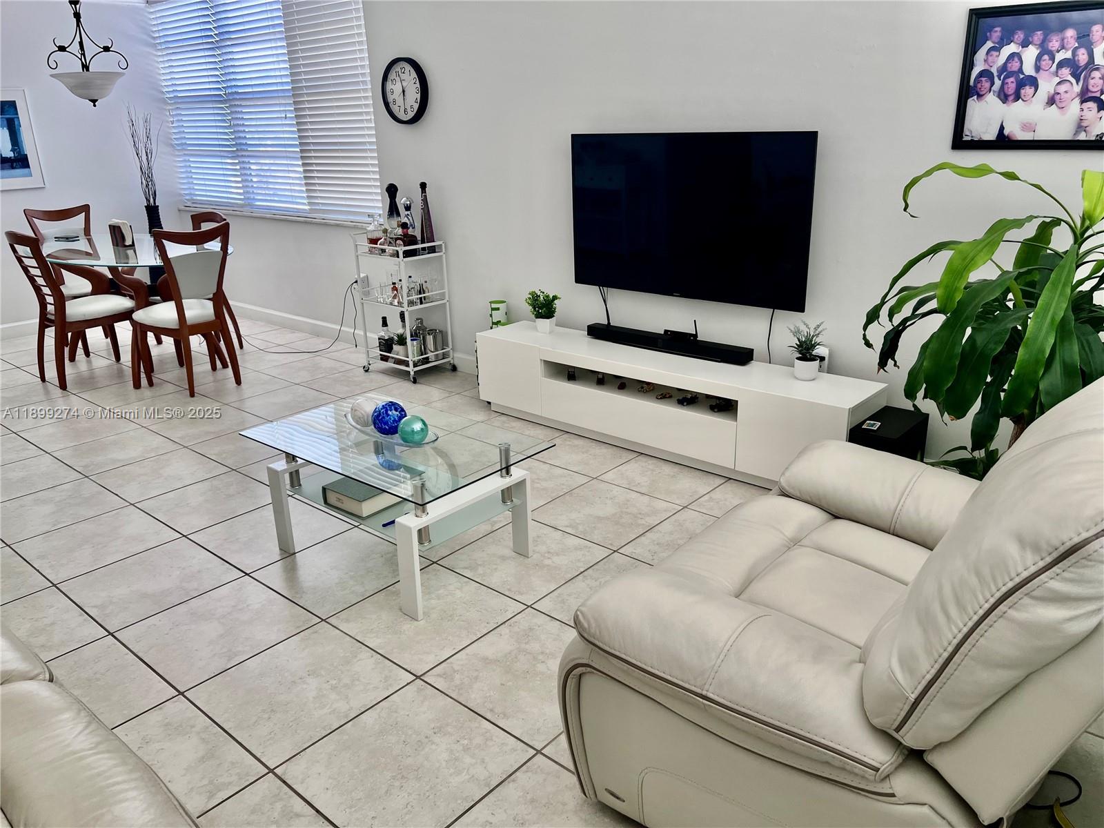 VILLA BAY VISTA CONDO - Residential