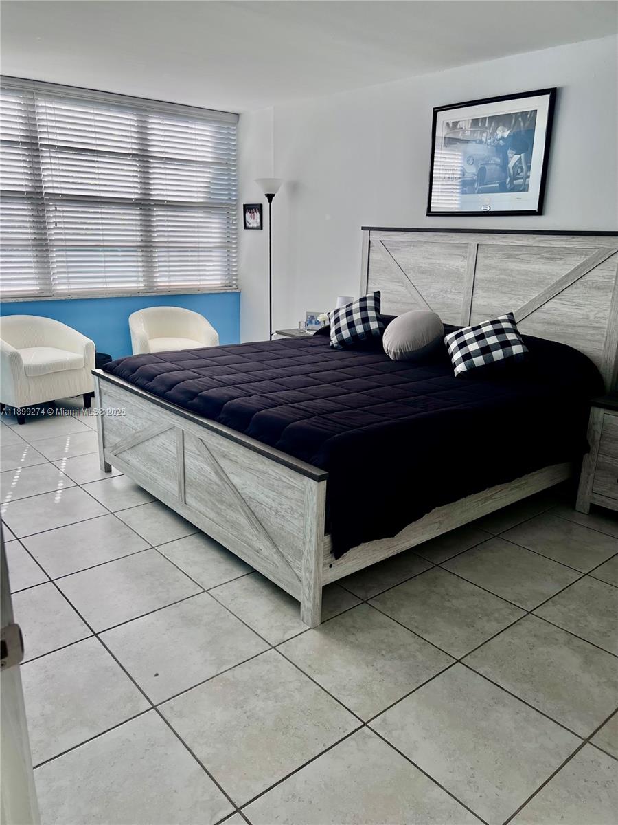 VILLA BAY VISTA CONDO - Residential