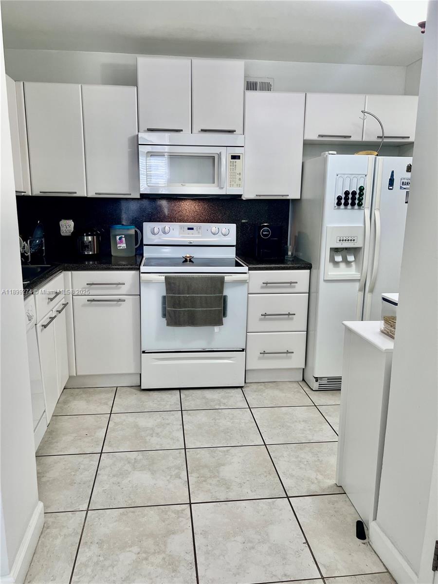 VILLA BAY VISTA CONDO - Residential