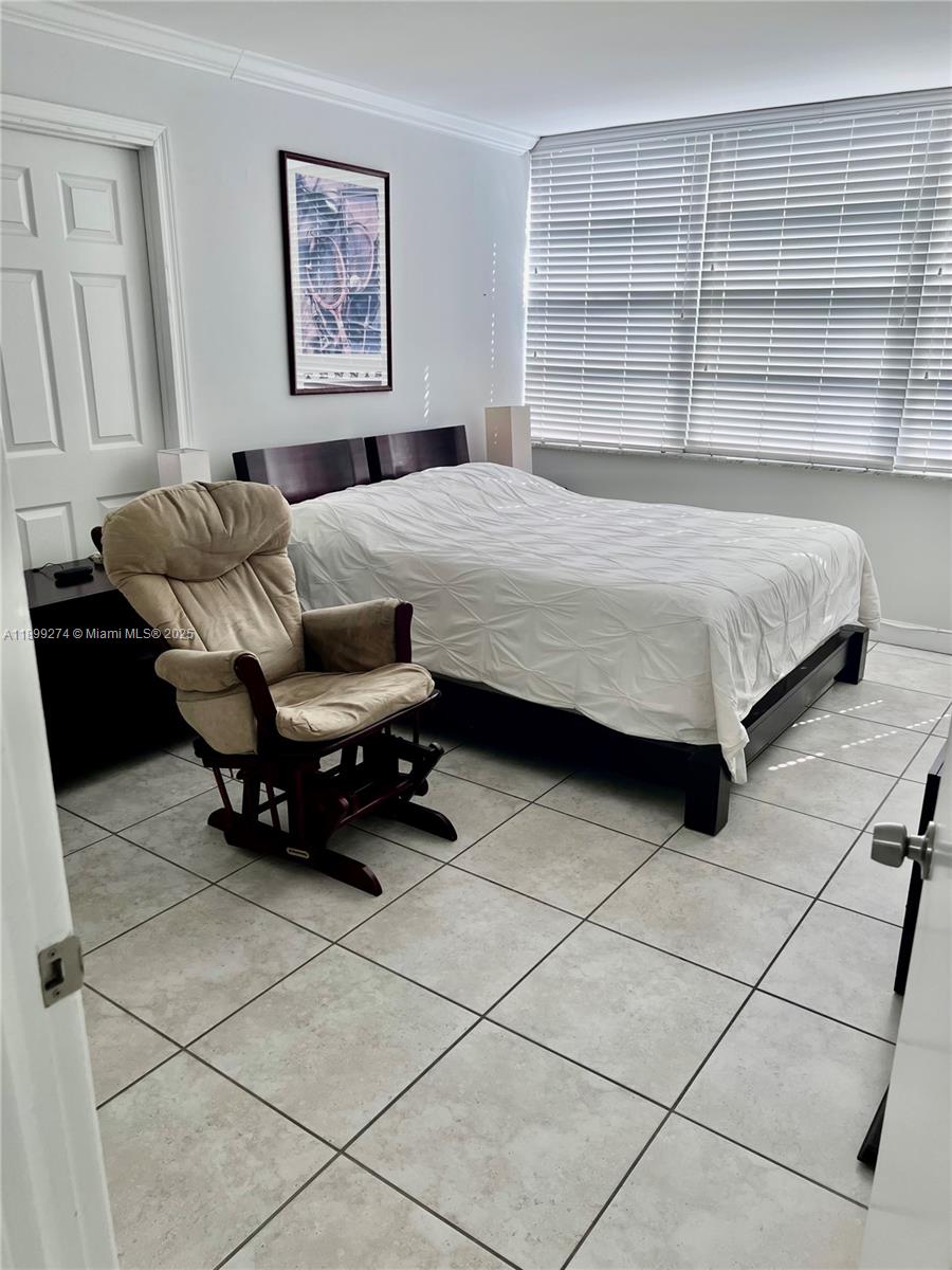 VILLA BAY VISTA CONDO - Residential