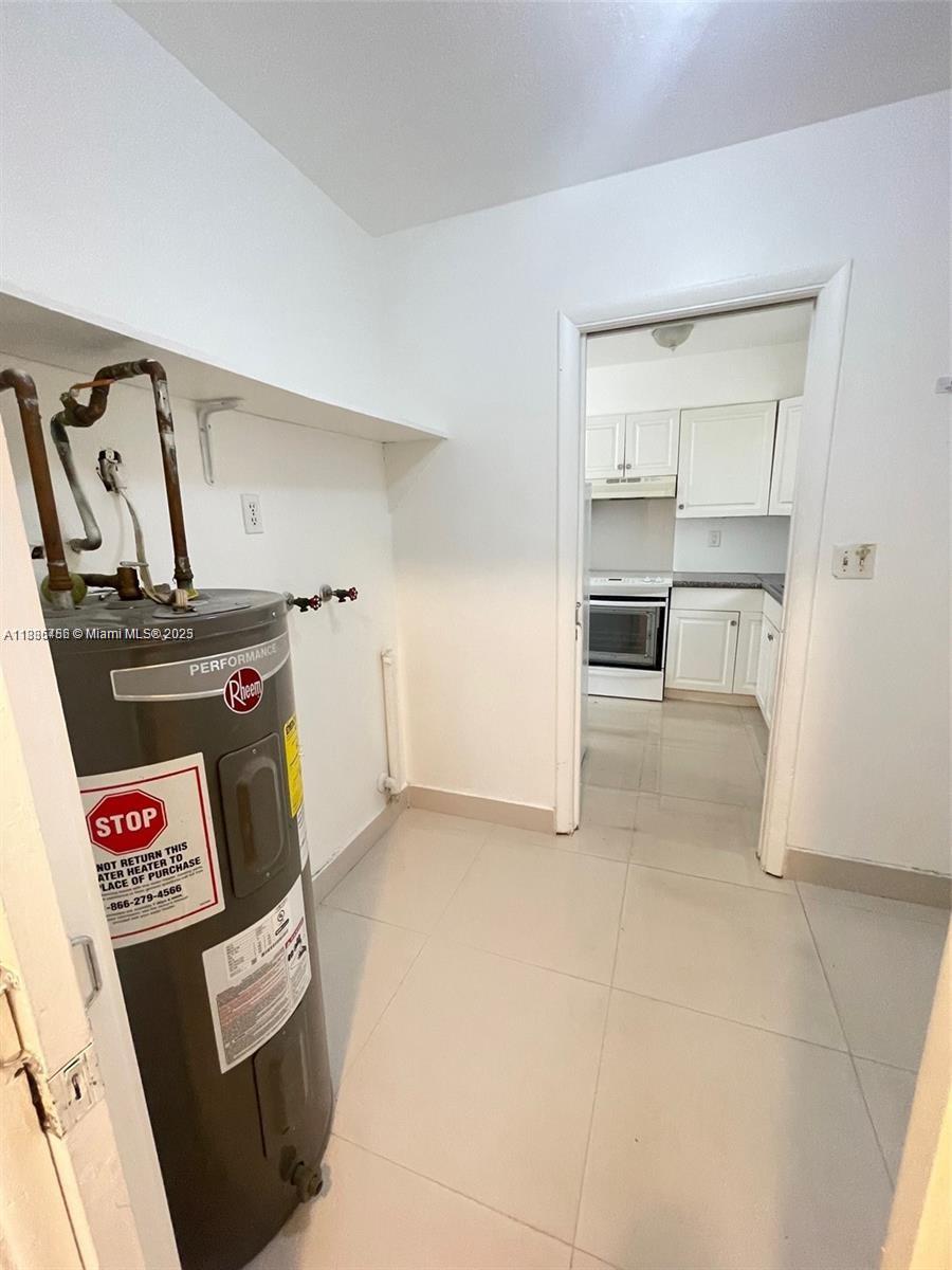 DANIA BEACH SUB RESUB - Residential Income