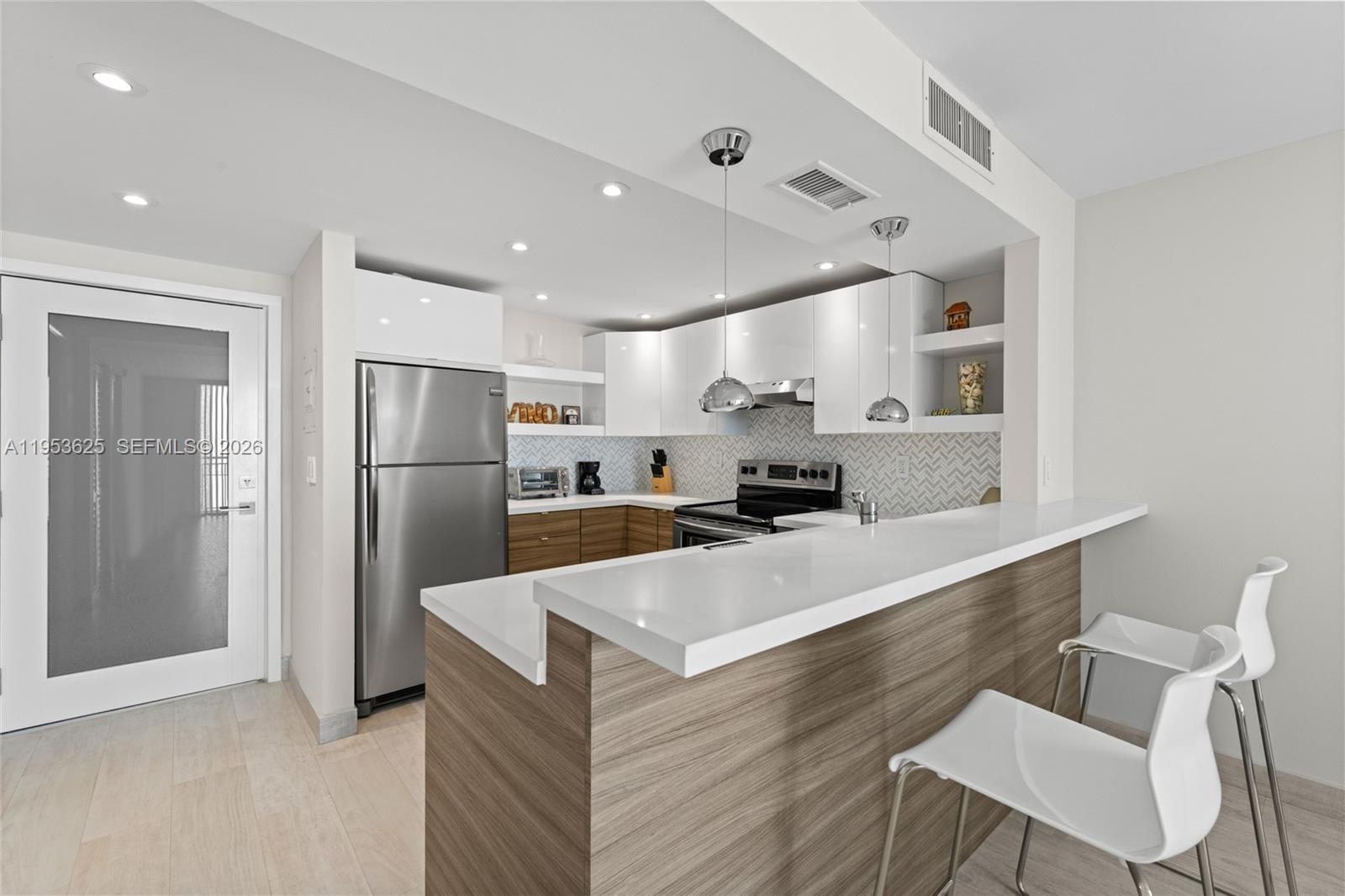 West Bay Gardens Condo - Residential