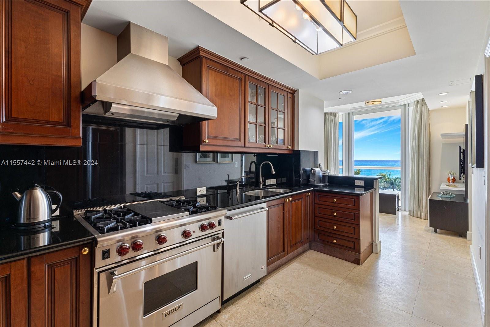 ACQUALINA OCEAN RESIDENCE - Residential