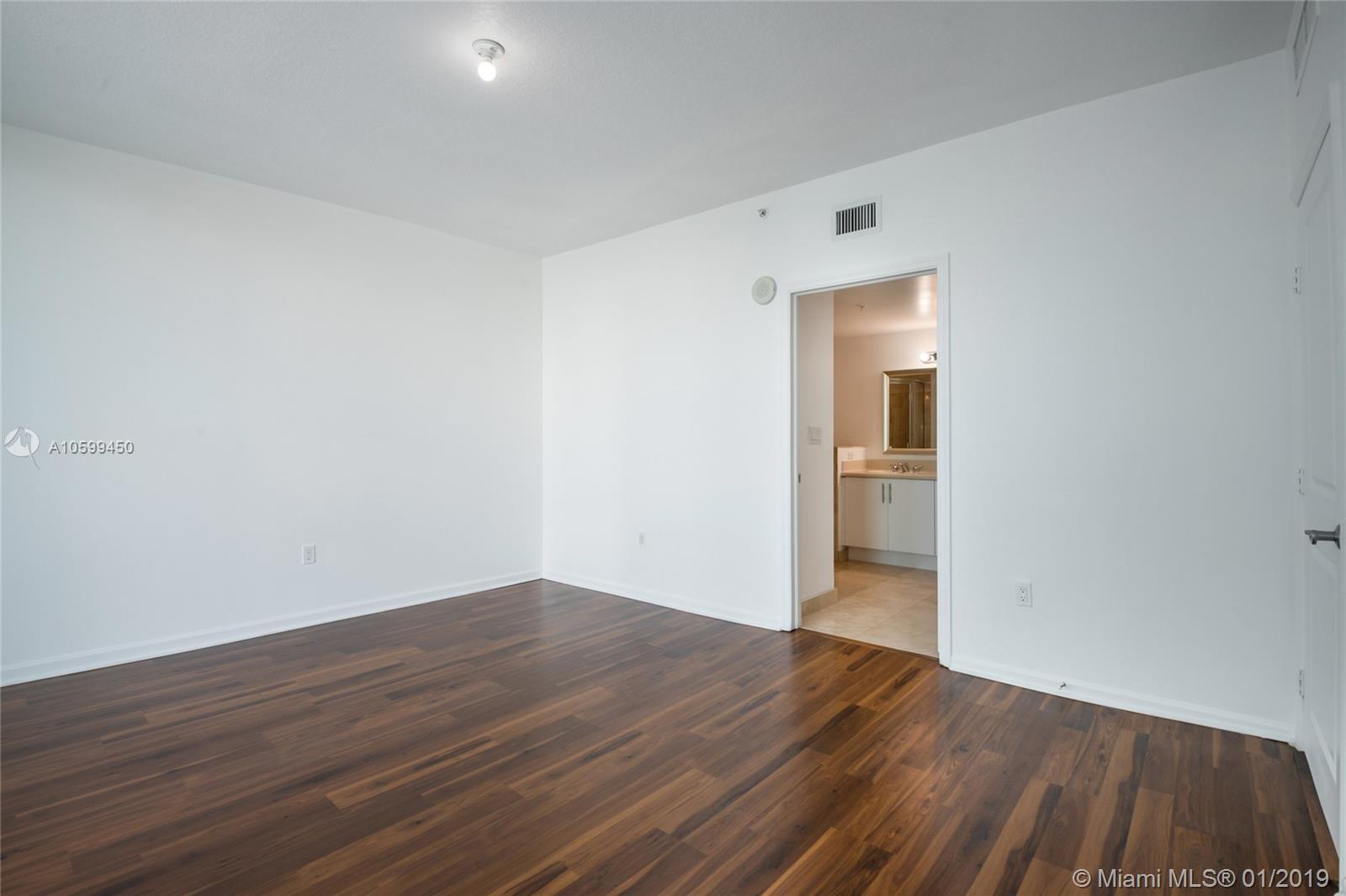 360 CONDO C - Residential