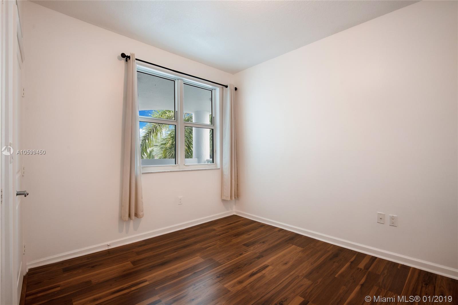 360 CONDO C - Residential