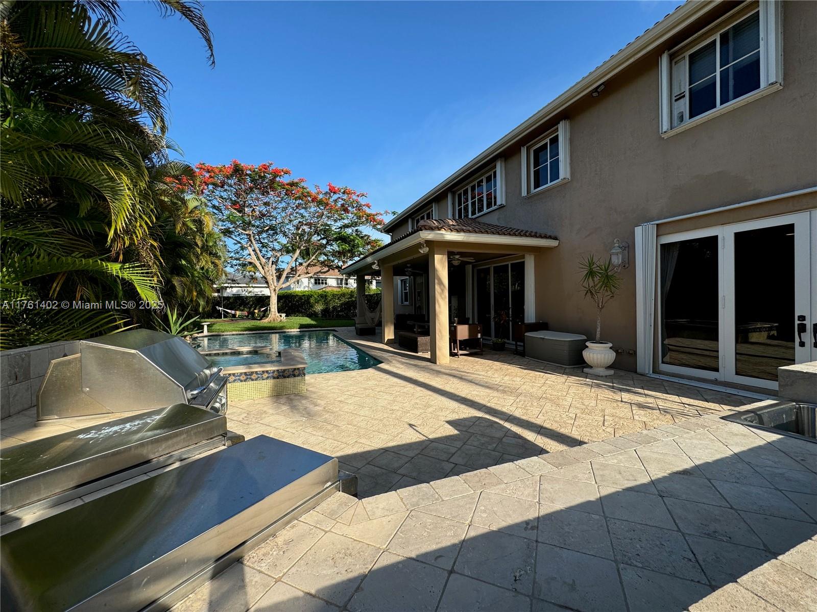 SECTOR 2-PARCELS 1 2 3 4 - Residential