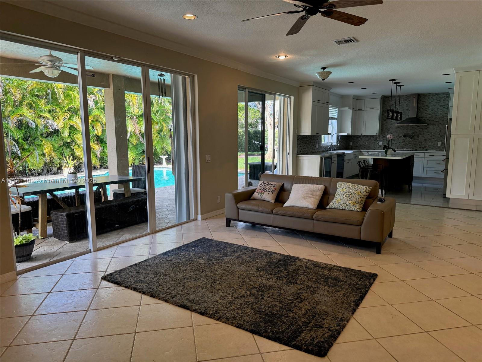 SECTOR 2-PARCELS 1 2 3 4 - Residential