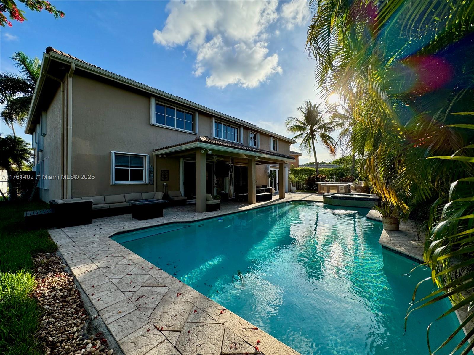 SECTOR 2-PARCELS 1 2 3 4 - Residential