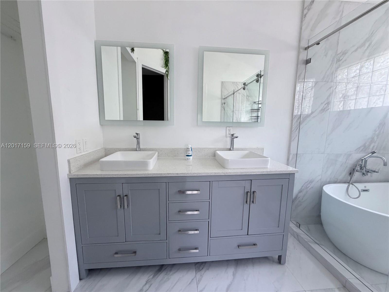 VILLAS OF IRONHORSE - Residential