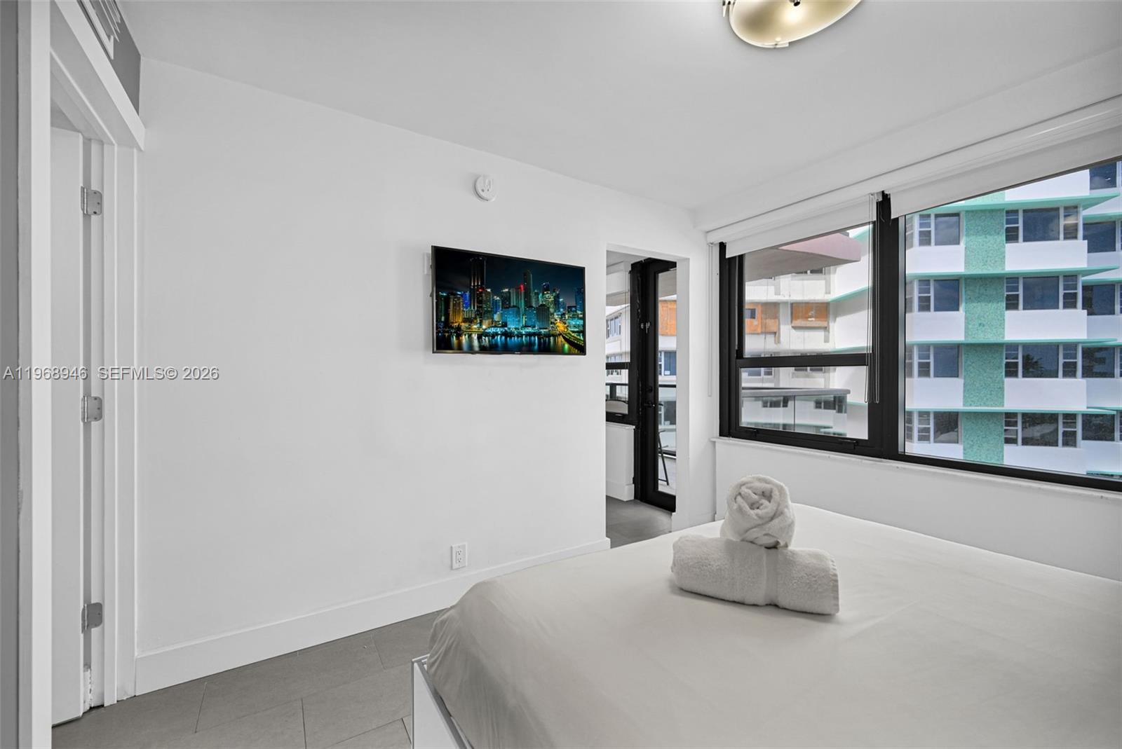 THE ALEXANDER CONDO - Residential