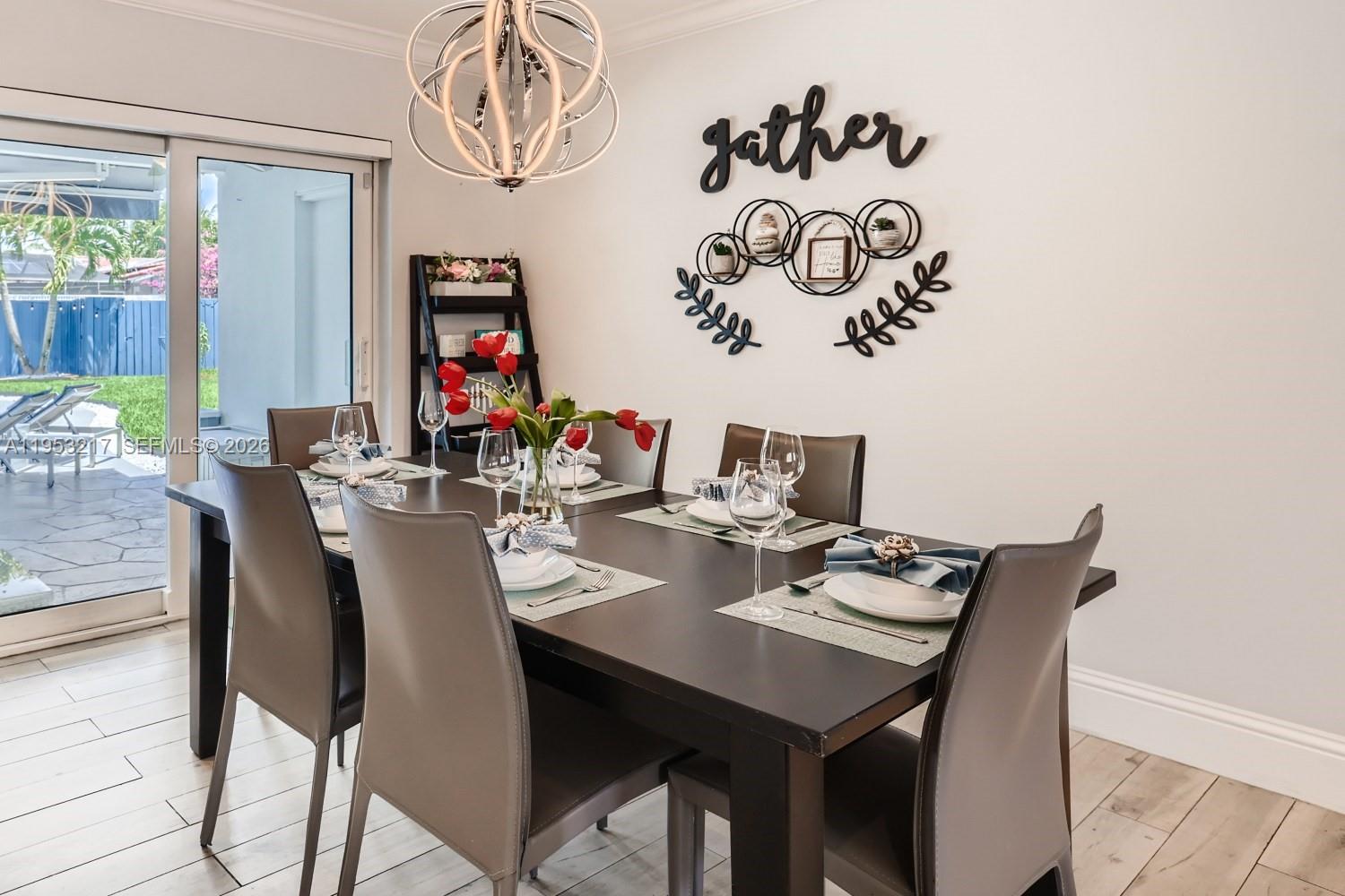 HOLLYWOOD HILLS AMEN PLAT - Residential