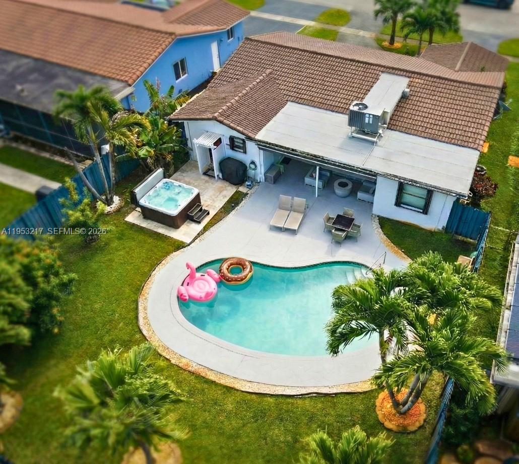 HOLLYWOOD HILLS AMEN PLAT - Residential