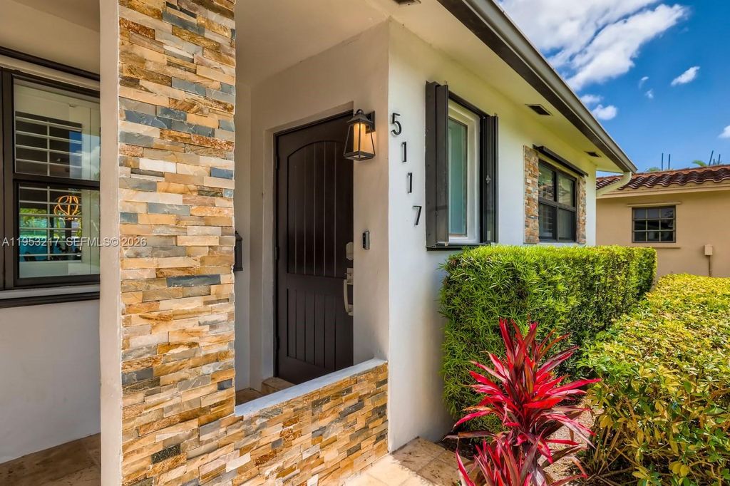 Photo of 5117 Cleveland St, Hollywood, FL 33021 (MLS # A11953217)