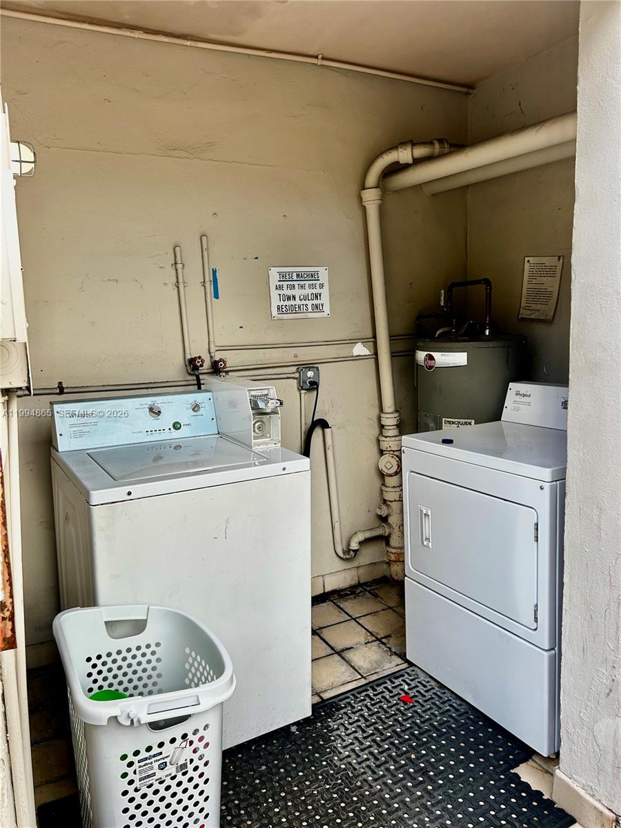 TOWN COLONY CONDO - Residential Lease