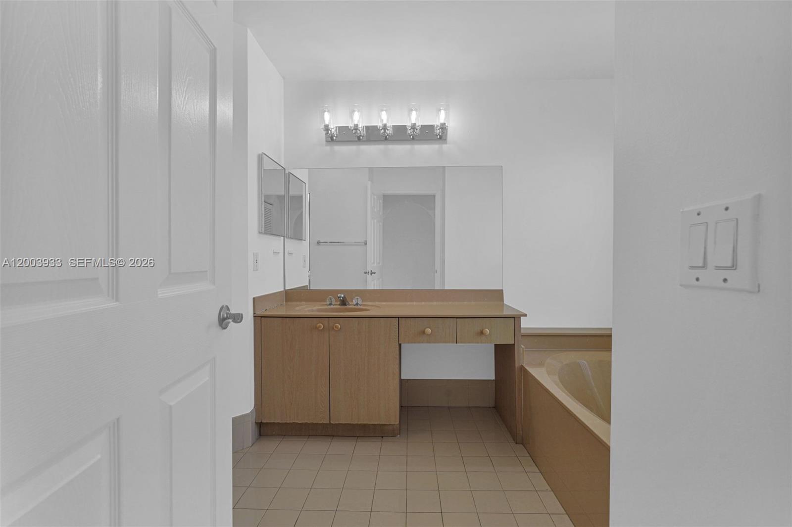 HEFTLER HOMES AT PEMBROKE - Residential Lease