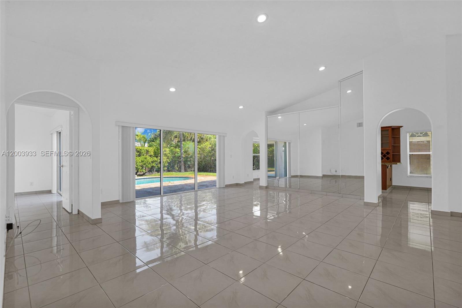 HEFTLER HOMES AT PEMBROKE - Residential Lease