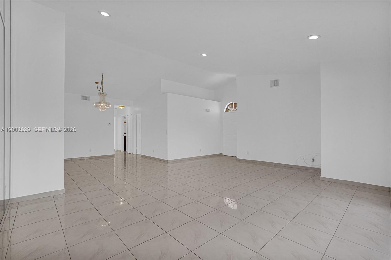 HEFTLER HOMES AT PEMBROKE - Residential Lease