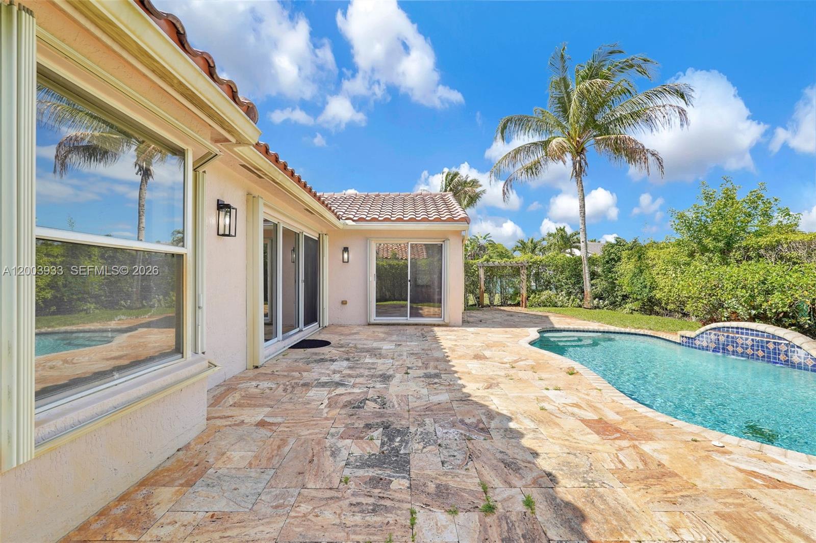 HEFTLER HOMES AT PEMBROKE - Residential Lease