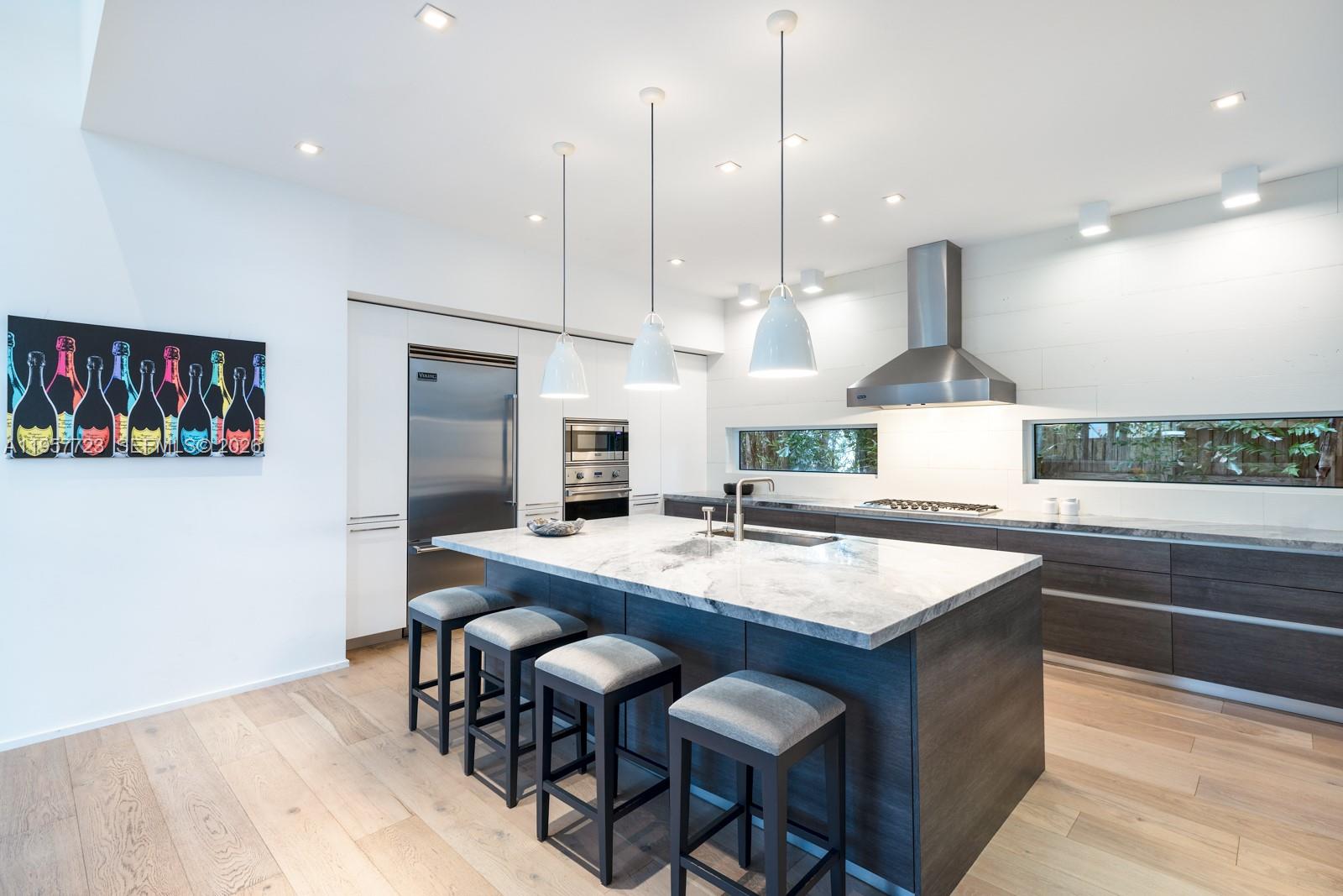 SURPRISE LAKE - Residential