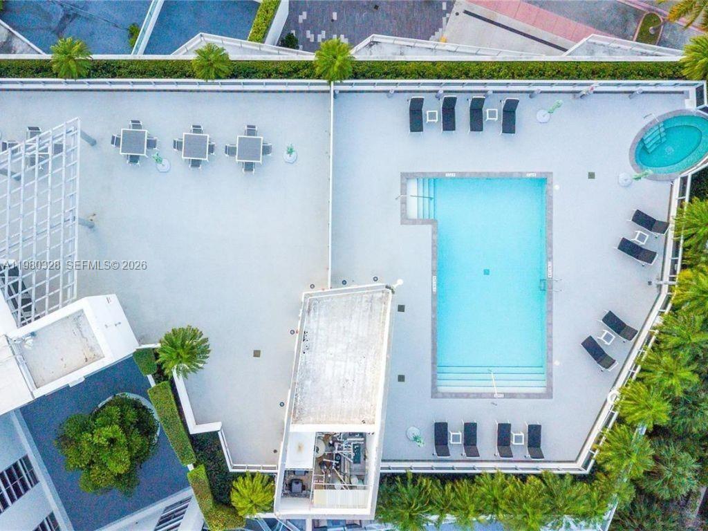 THE MERIDIAN CONDO - Residential Lease